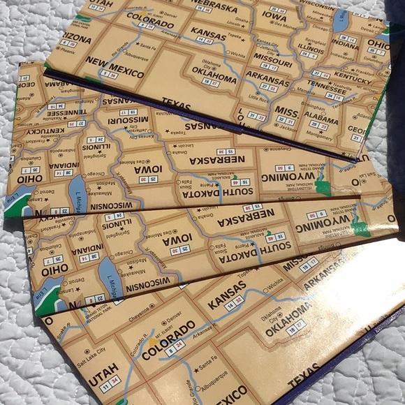 Mad Dash! Three Minutes Across America Card Deck Game - Picture 6 of 8